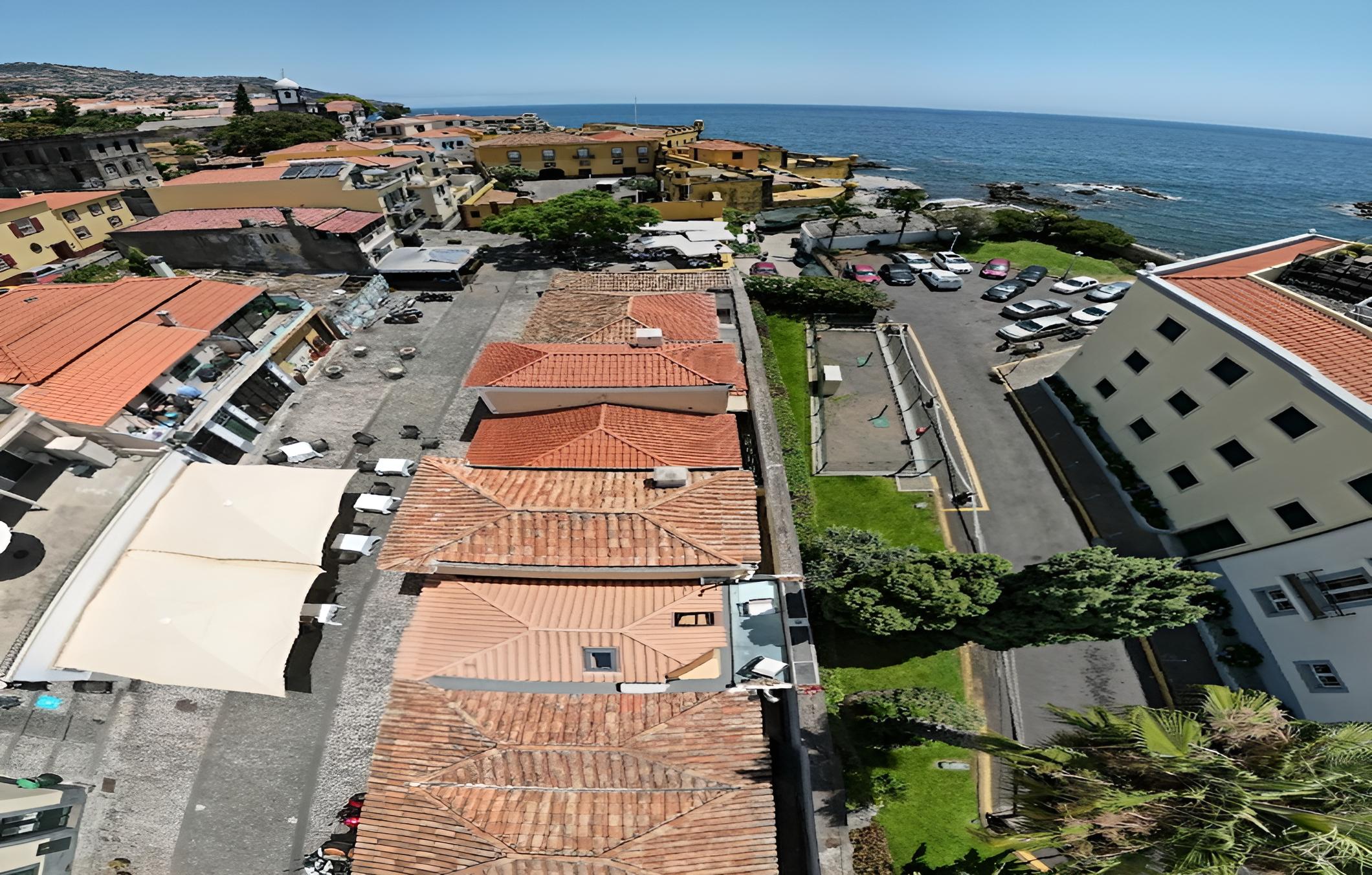 São Thiago House