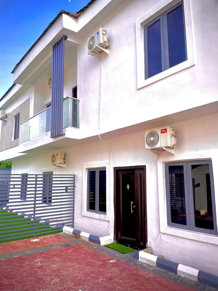 GoodHouse XT