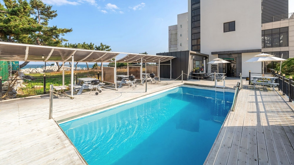 Gangneung Meerbrick Spa Pension