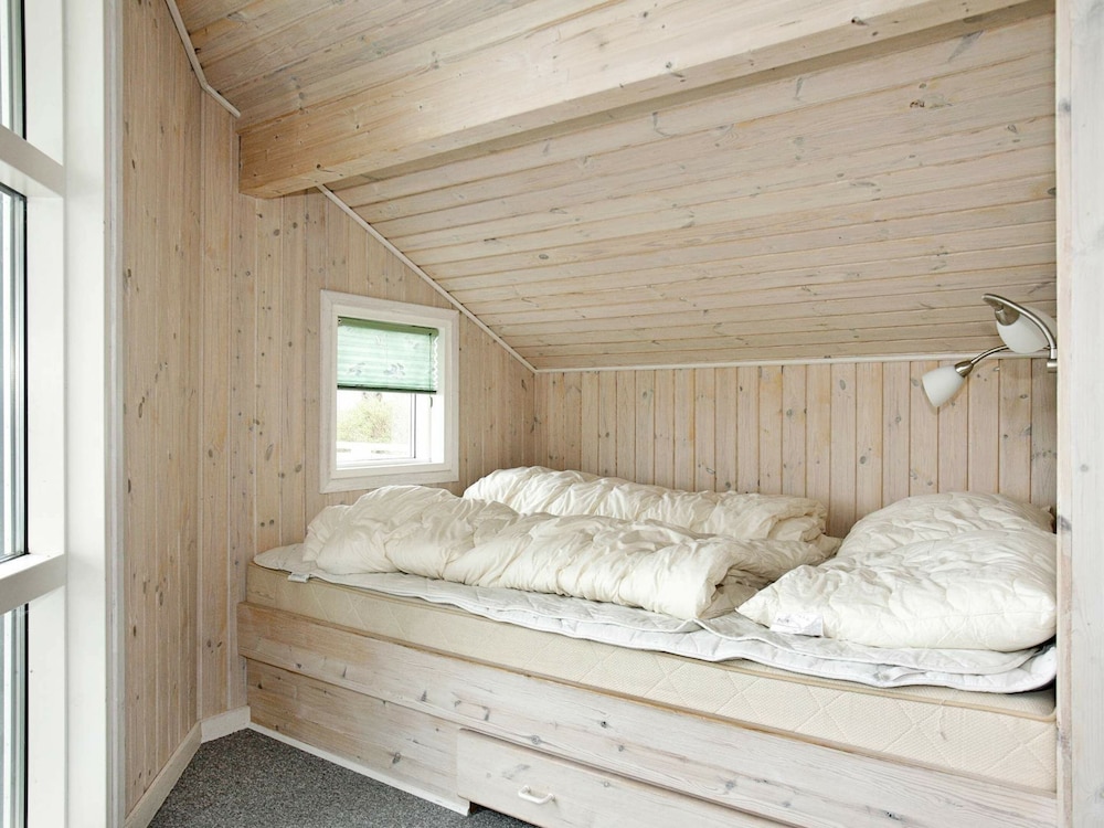 10 Person Holiday Home in Hadsund view 4