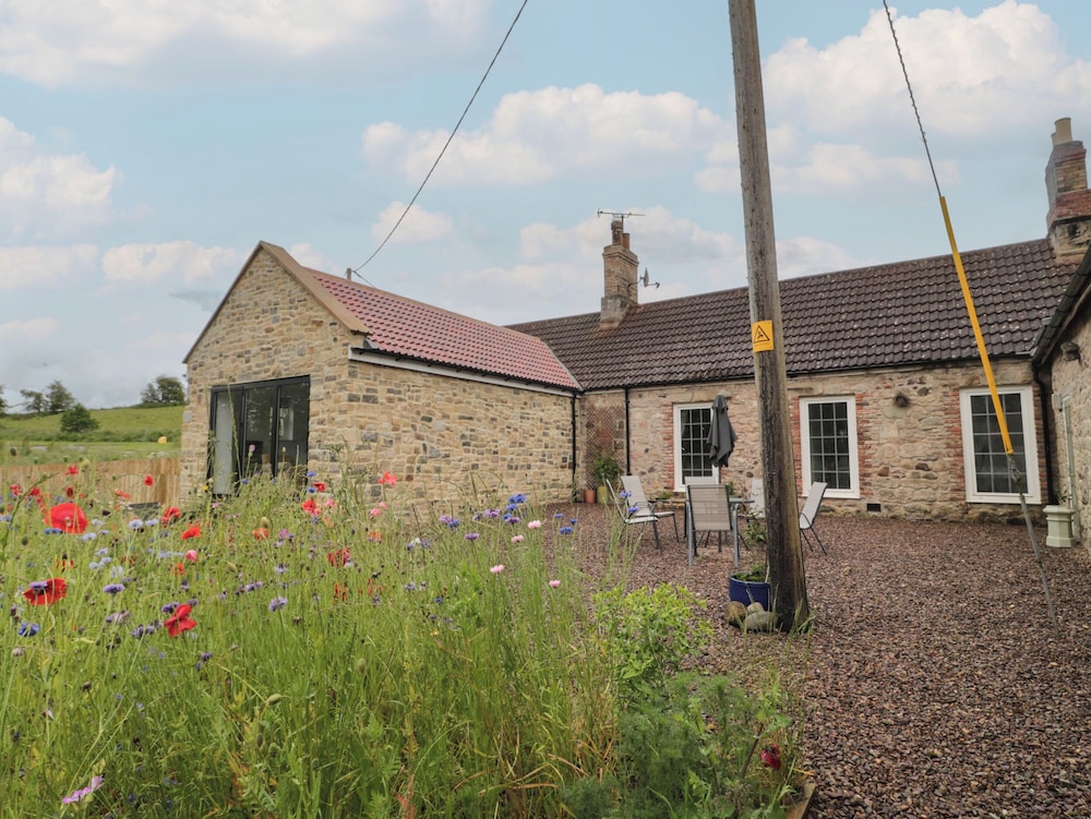 Honeysuckle Cottage