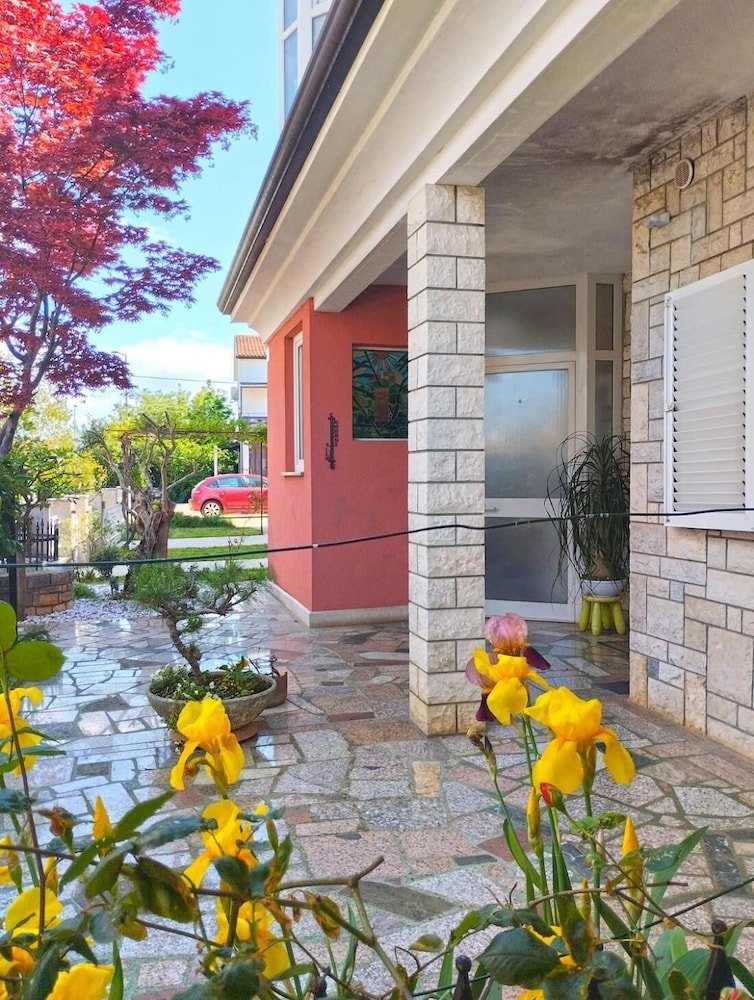 Charming Apartment in Umag With Balcony