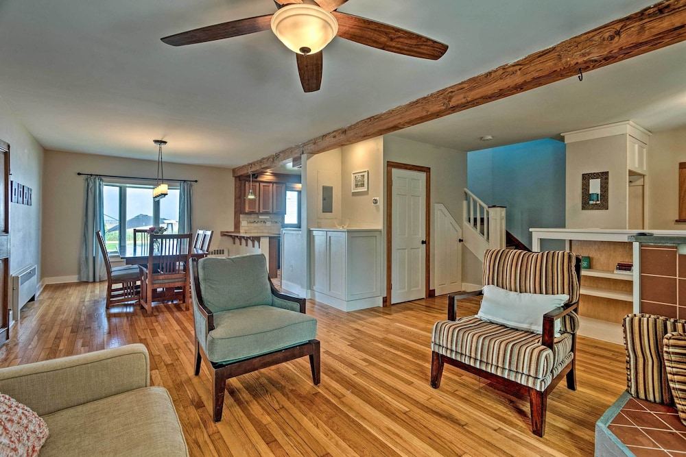 Common Fence Point Cottage w/ Ocean Views! view 4