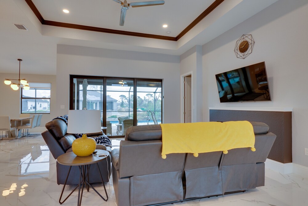 Canal-front Cape Coral House: Private Pool & Lanai view 5
