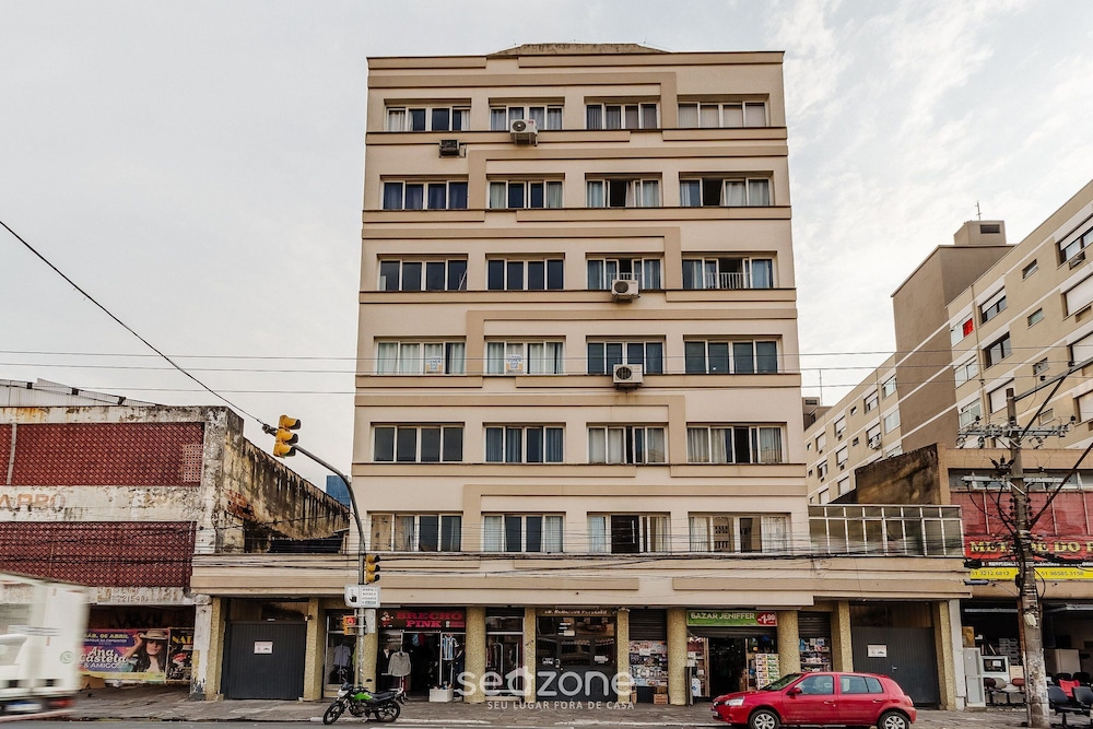 Practical Studio Near Farroupilha Park Hpn707