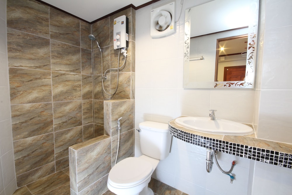 TR Guesthouse
