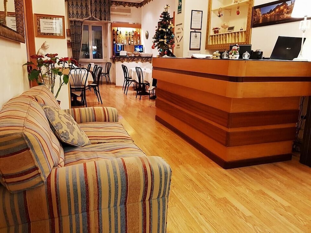 Hotel Margaret-2