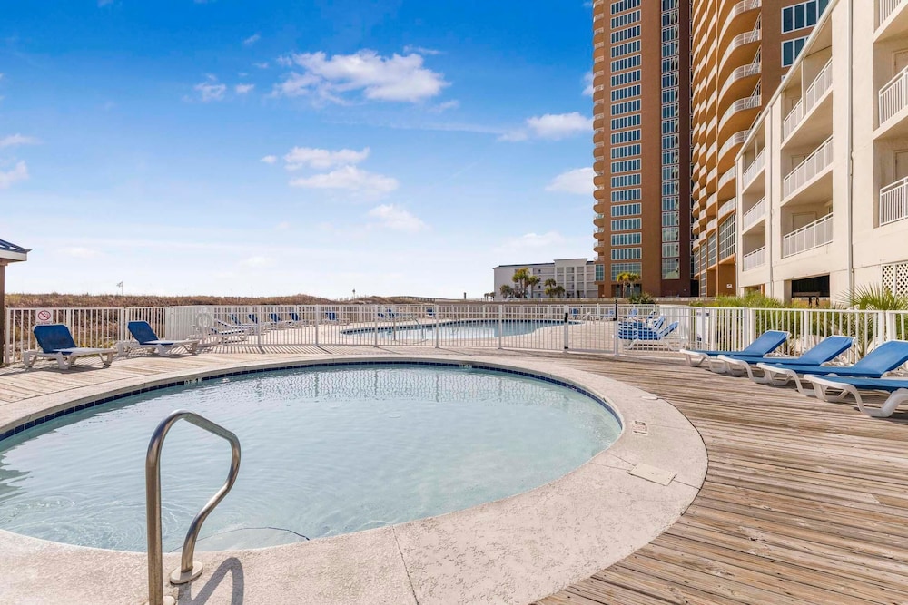 Sugar Beach 328