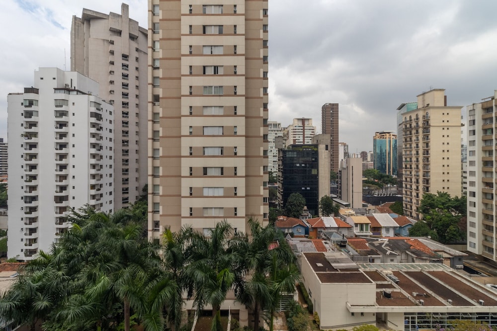 Ia71 Apto 3 Quartos Itaim 4p 3q