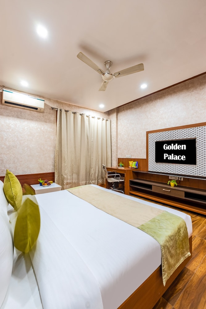 The global hotel by golden place