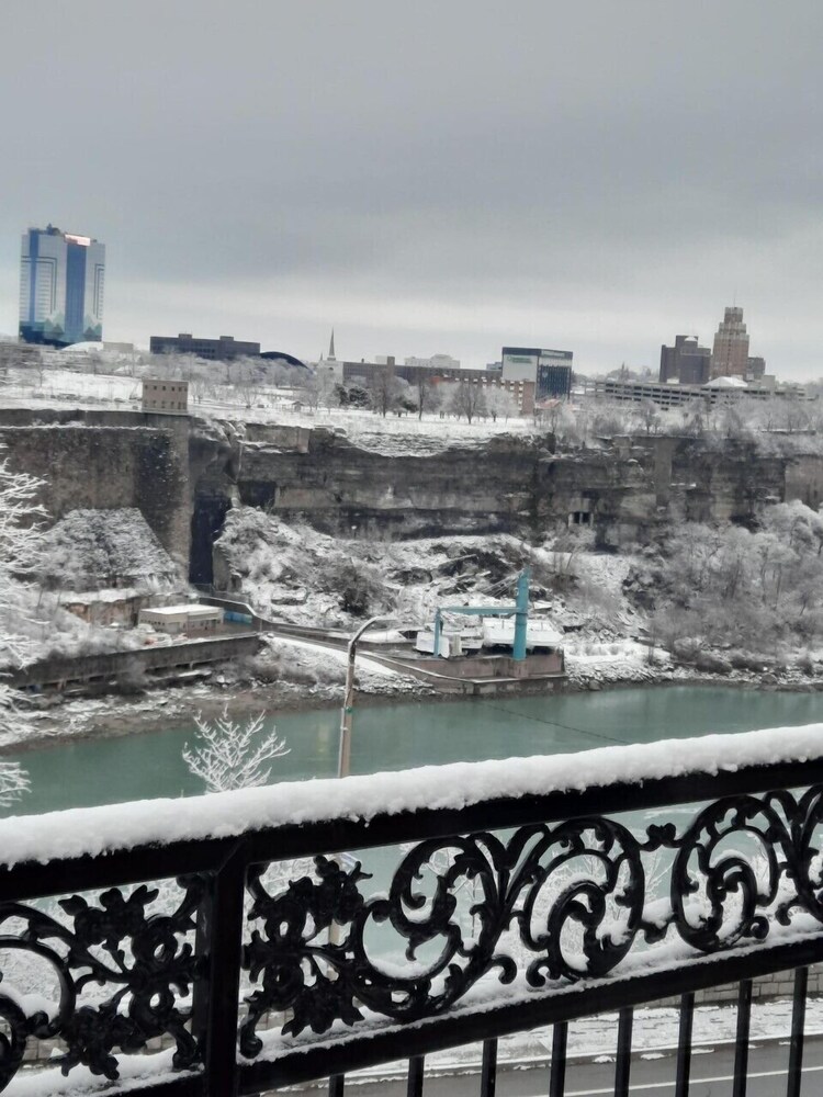 Niagara Grandview Boutique hotel