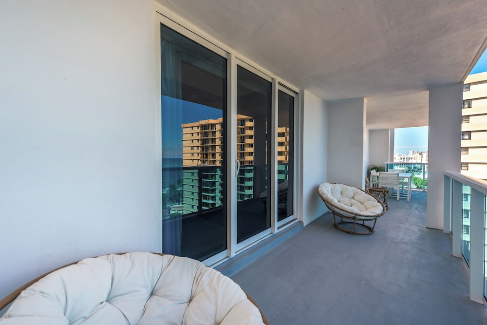 Luxury Vacation Rentals at 1 Hotel & Homes by LRMB