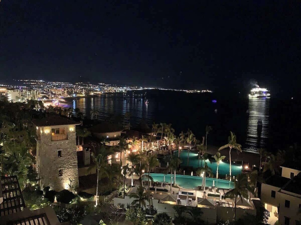 Medano Beach Cabo Resort 3 Bedroom