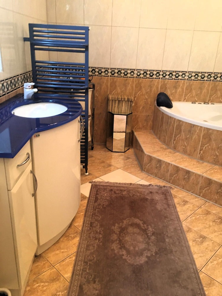 Holiday Home in Swinoujscie Near Baltic Beach