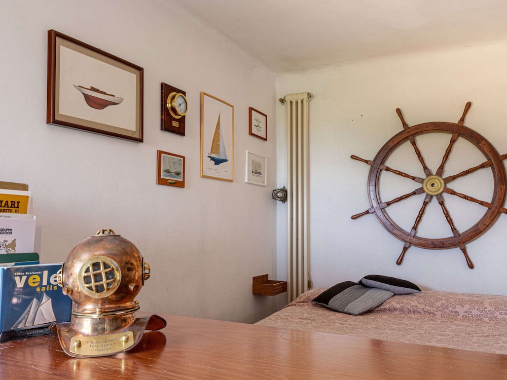 Luxurious Home Near the sea in Lerici view 2