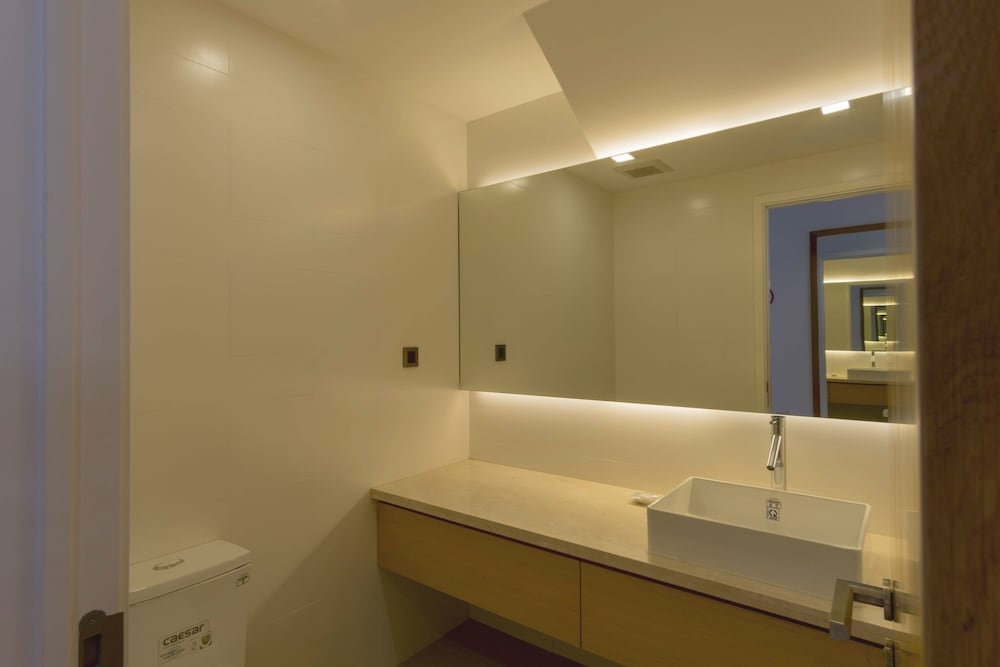 Ocean Villas Beach Resort