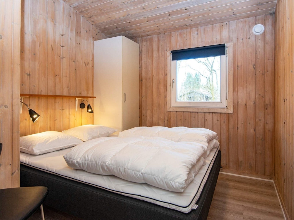 8 Person Holiday Home in Oksbol