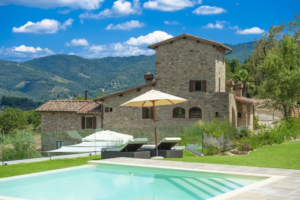 Ville Il Paradiso Villa Bellaflore view 3