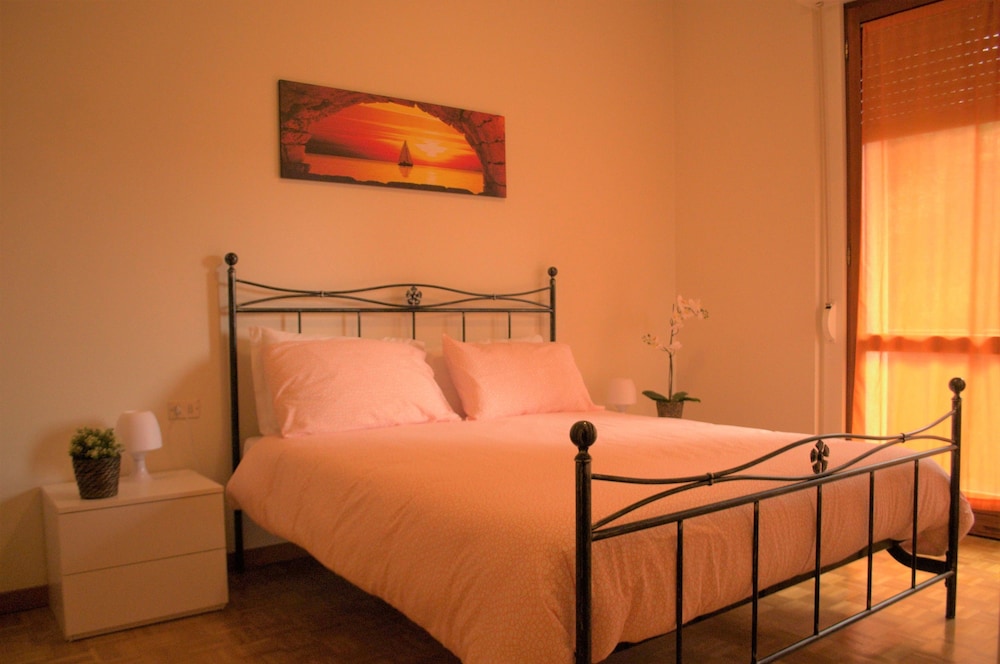 Bel Sorriso Varese - Dormire Felice Rooms & Apartments