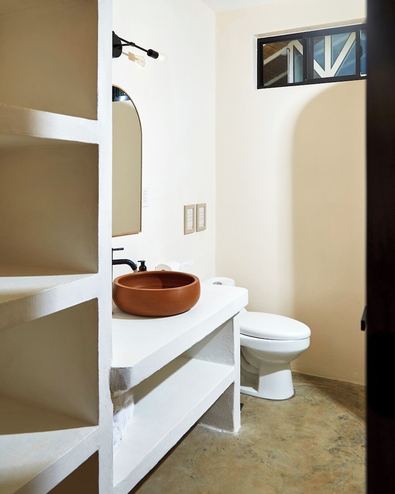 Pelícano Popoyo Boutique Villas