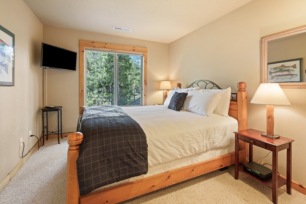 Poplar 16 5 Bedroom Home