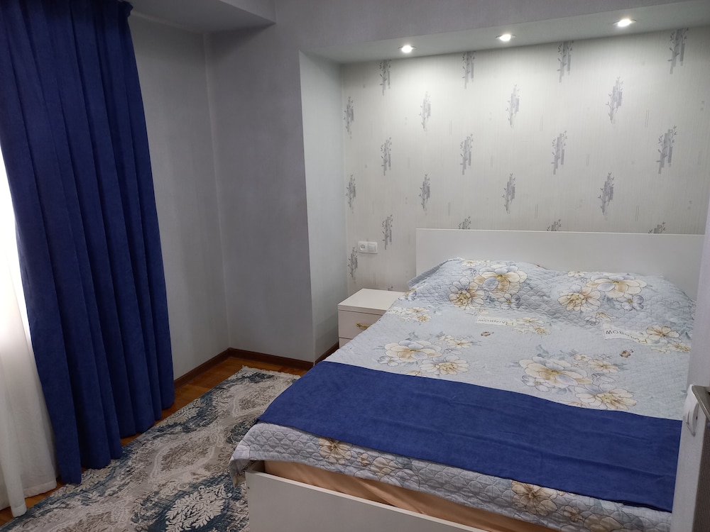 City Center1 - 3 Bedroom Apartment view 5