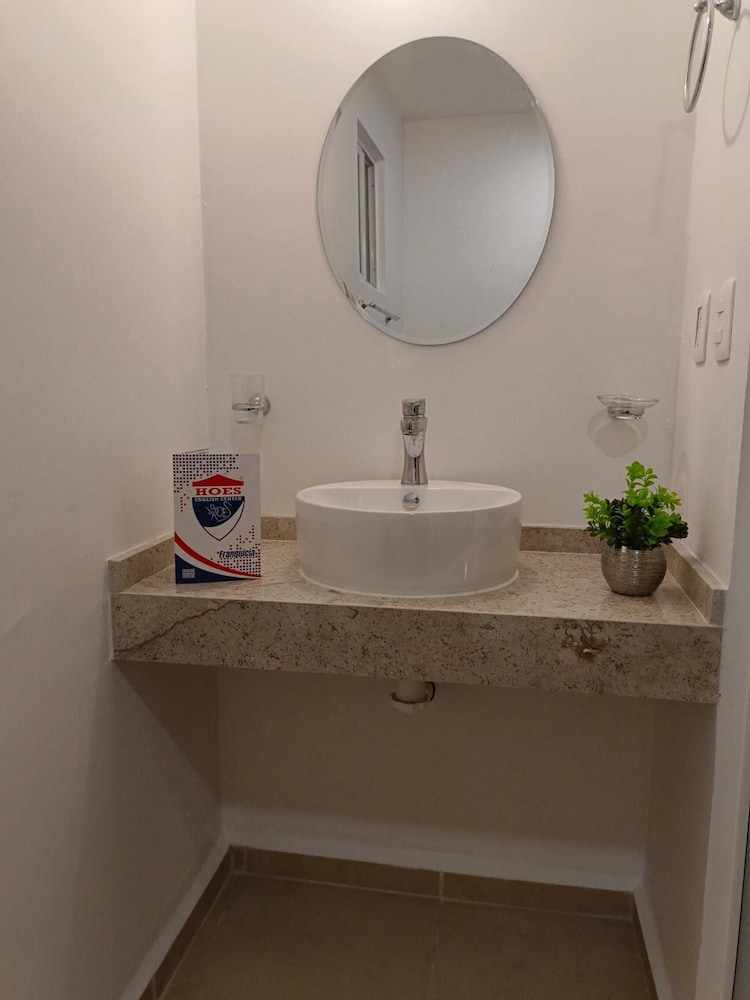 Charming Apartment Hoestel Reiden!