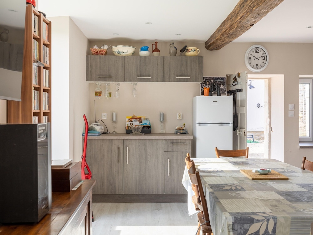 Charming Home in Molesme