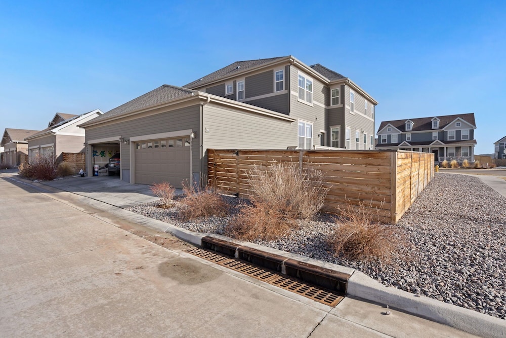Modern & Stunning Home Near Breweries and Old Town! view 5