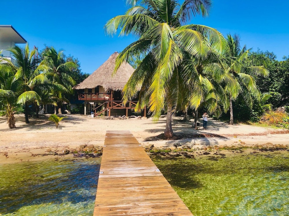 Kin Resort Lodge