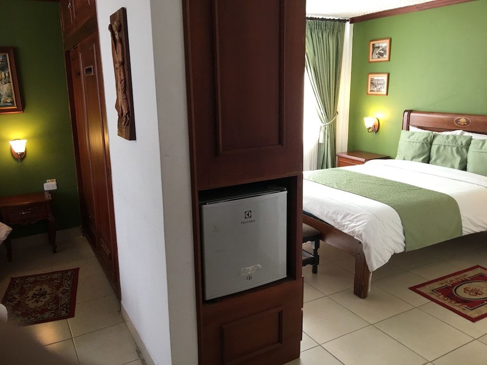 Hostal Mitad del Mundo
