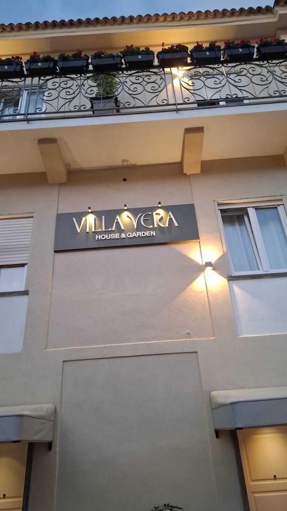 Villa Vera