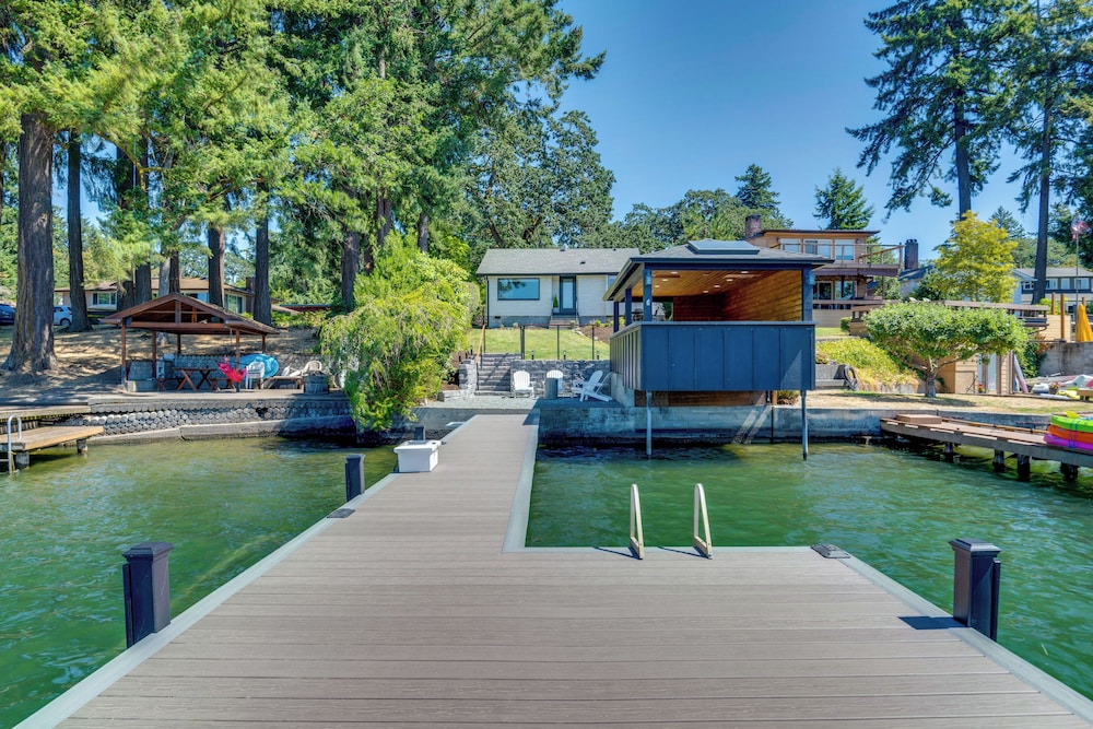 Waterfront Gem w/ Boat Dock & Lift in Lakewood!