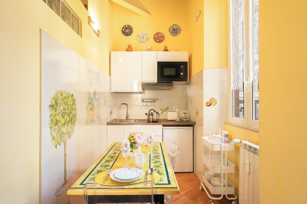Monti Apartments