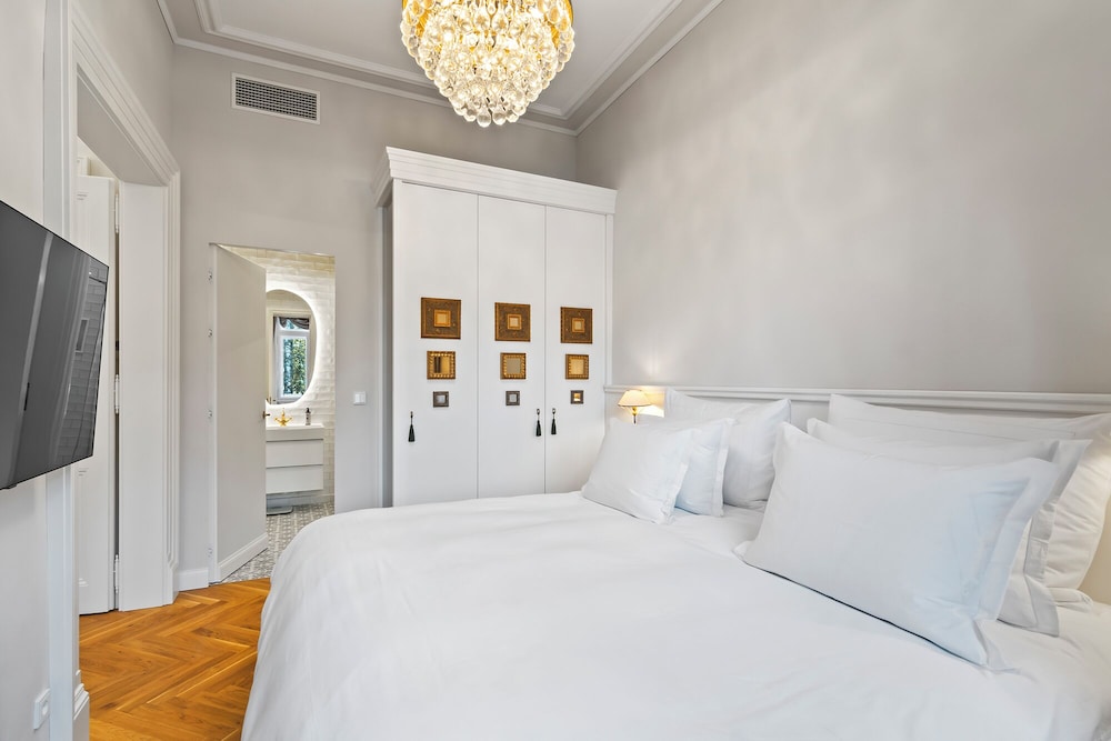Vodičkova Luxury Suites