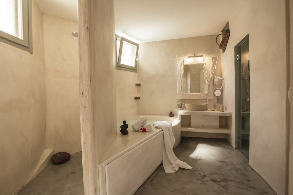 Love Nest villa