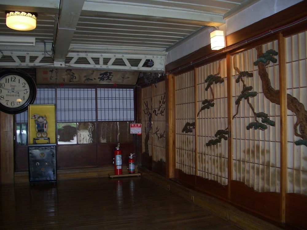Photo 11
