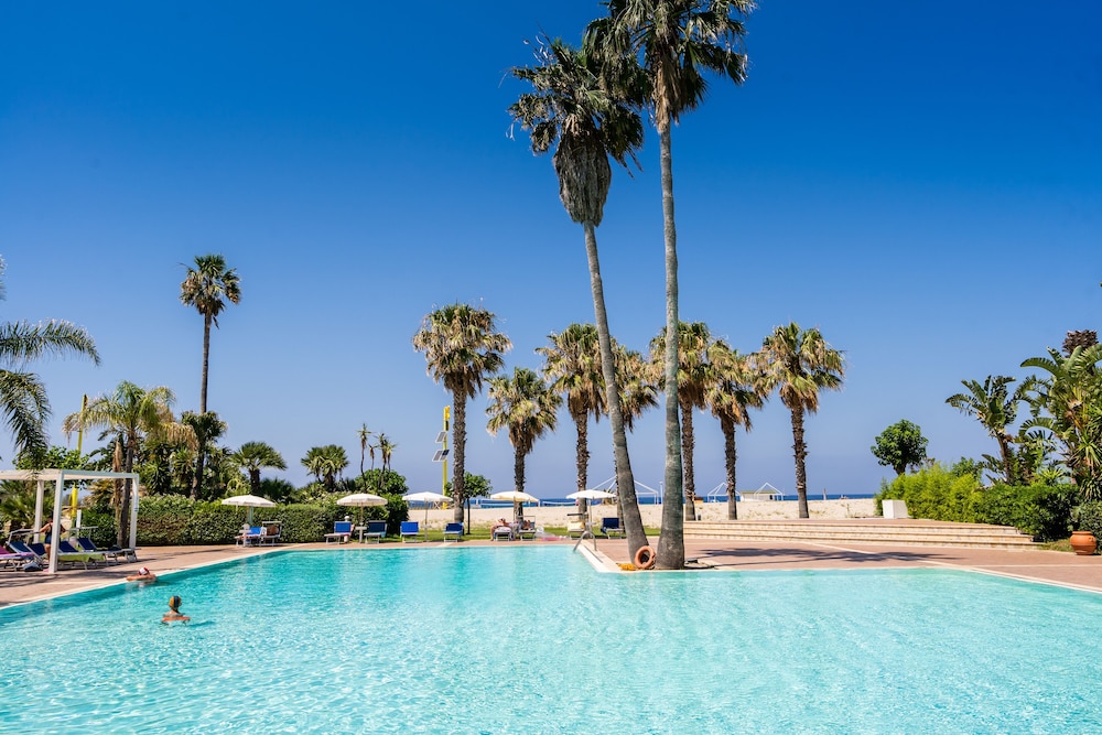 Le Dune Beach Club