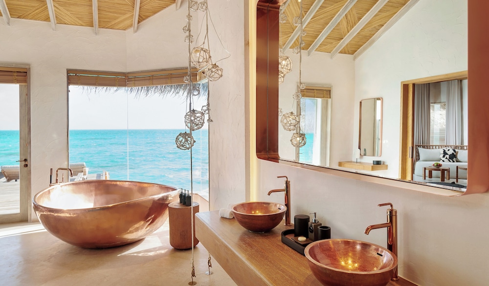 Sirru Fen Fushi Private Lagoon Resort — 17