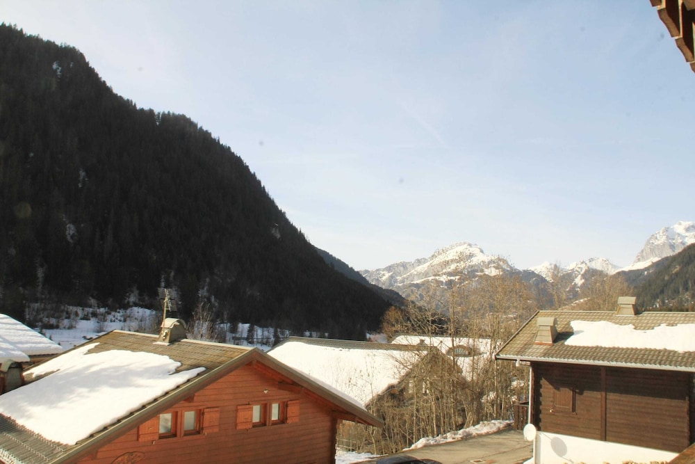 Chalet in La Bechigne With Valley Views