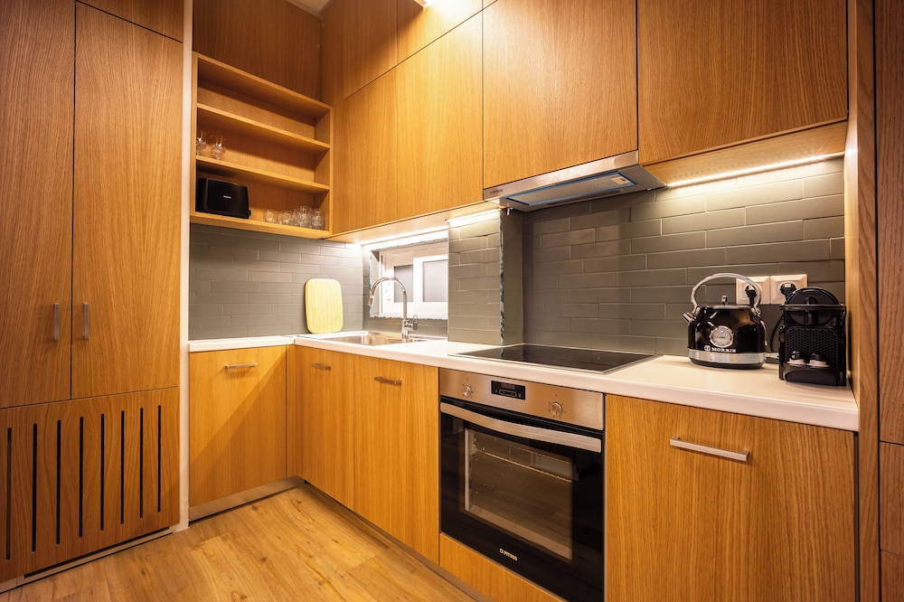Touching Acropolis Elegant Apartment
