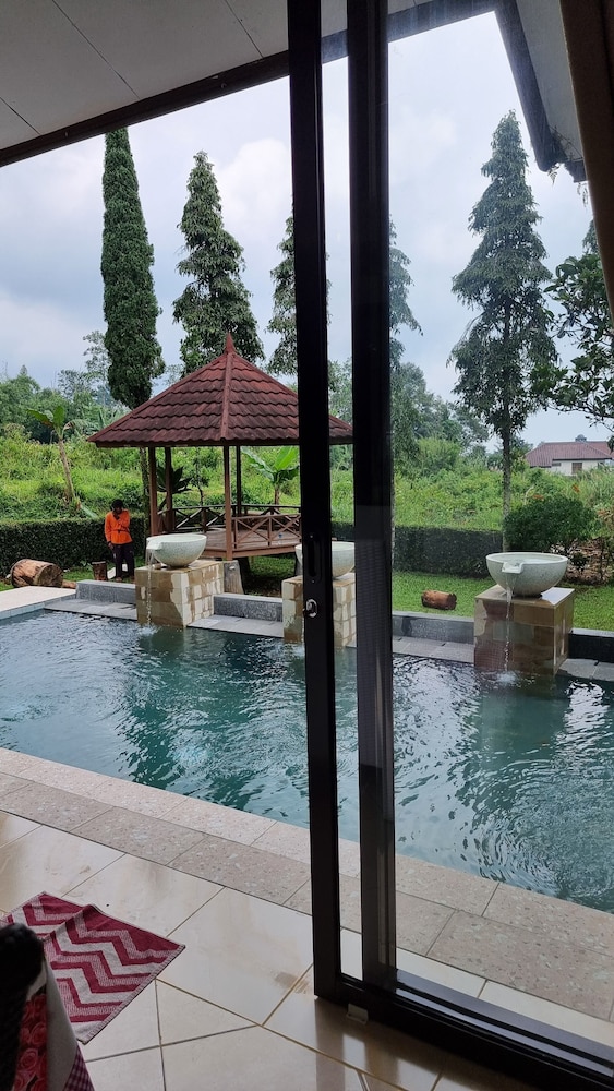 Villa ChavaMinerva Dima - Ciater, Ciater - 14