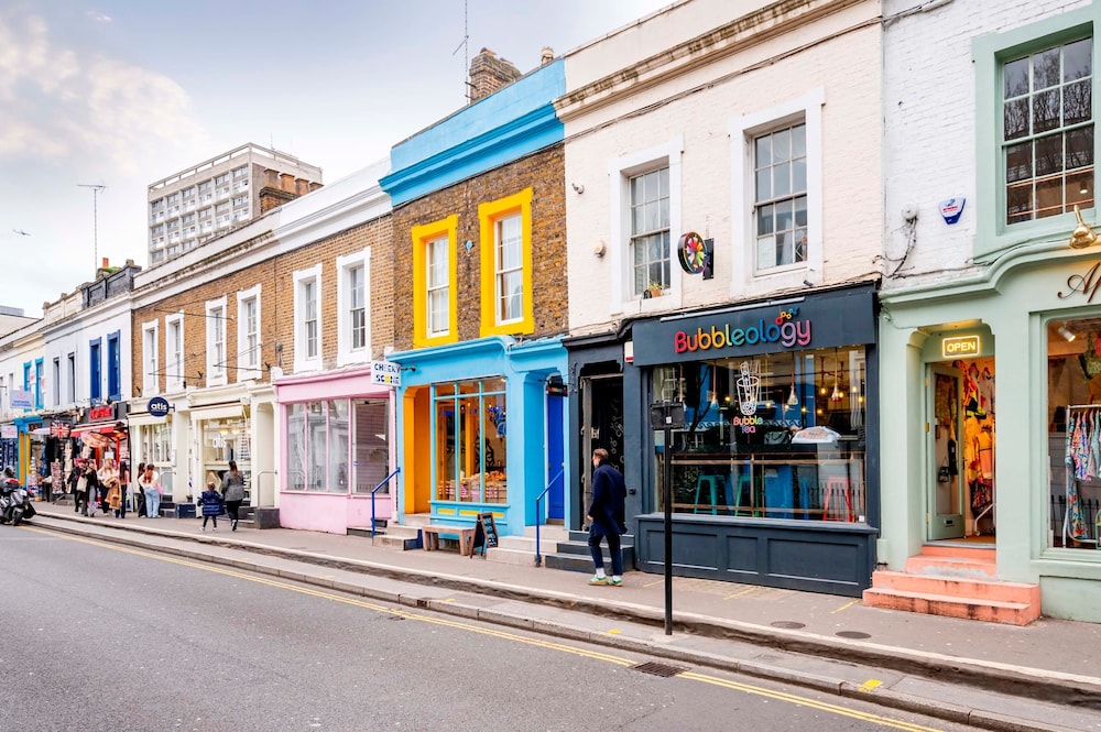 Long Term Stay- Notting Hill by Out of Office Lifestyle