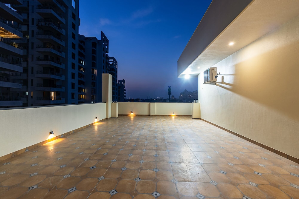 FabHotel Exotica Avenue Apartments