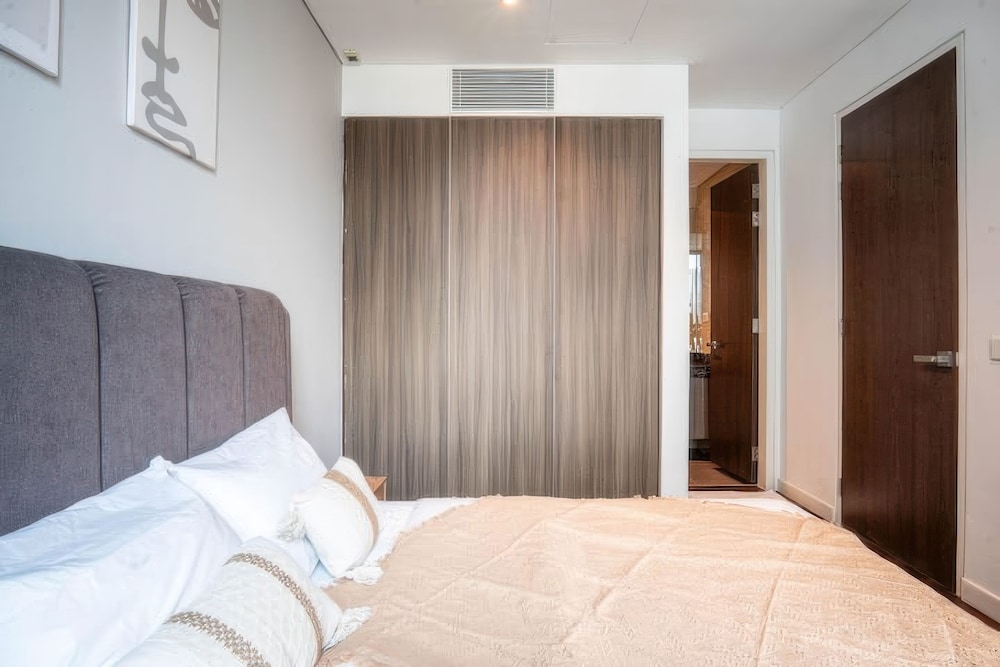 D'rapport Horizon Residences