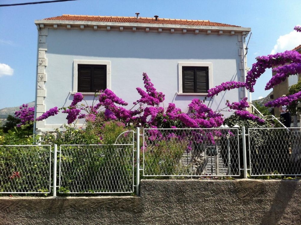 Apartments Farac