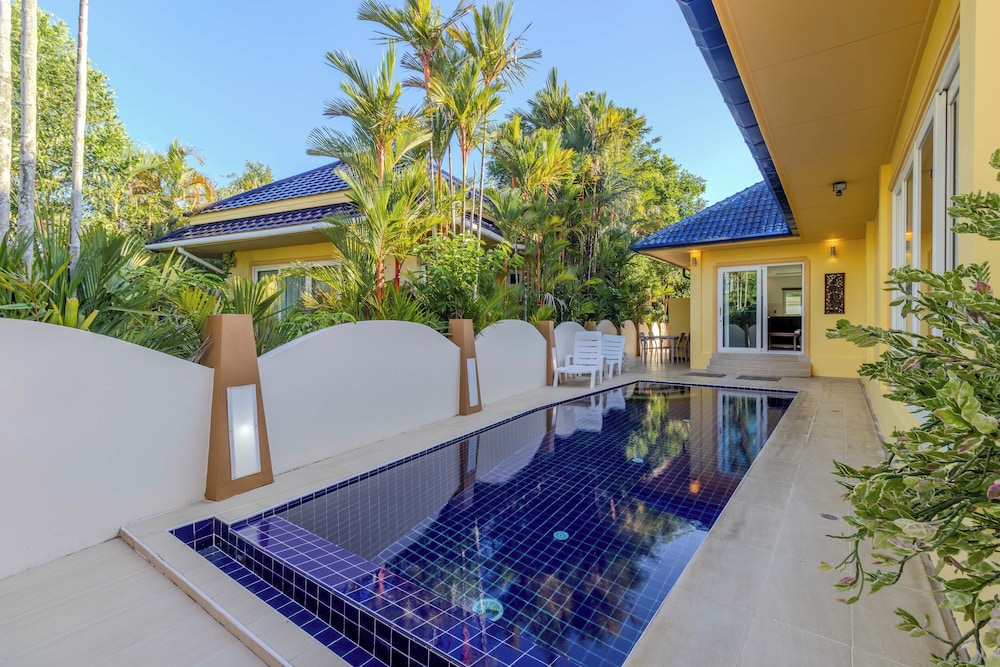 3BR Close to Phuket's Best Beaches V245