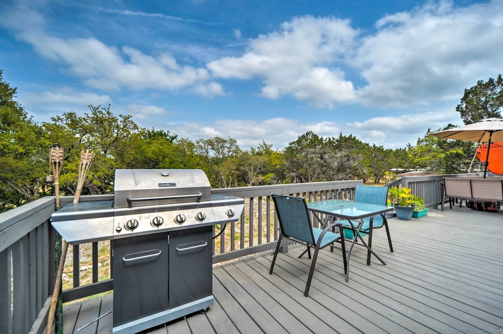 Canyon Lake Home w/ Spacious Deck & Backyard! view 2