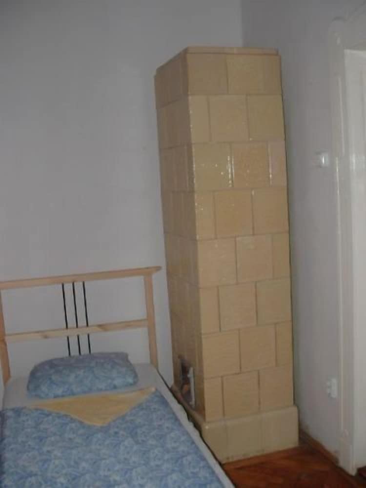 Photo 33