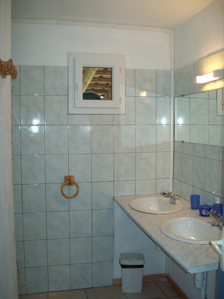 Photo 28